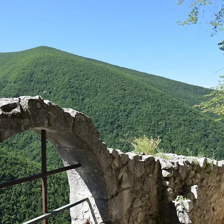 Royal Garden Apartament Massa d'Albe