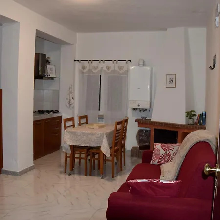 Royal Garden Massa d'Albe