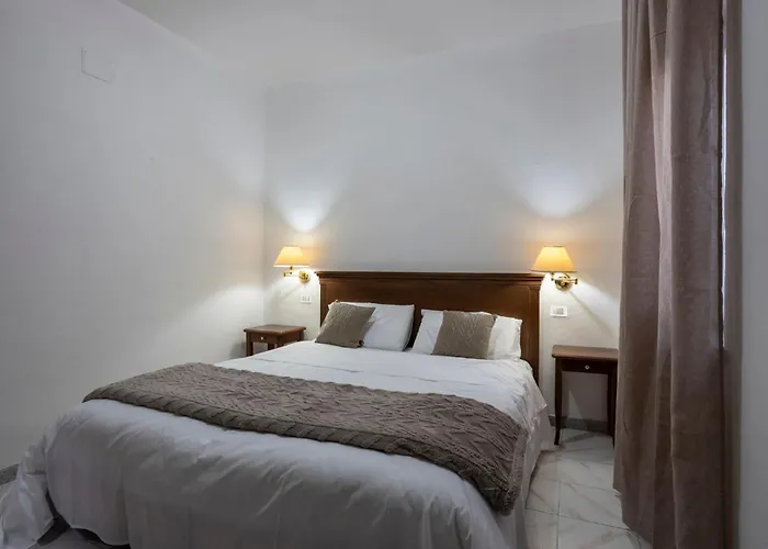 Royal Garden Massa d'Albe