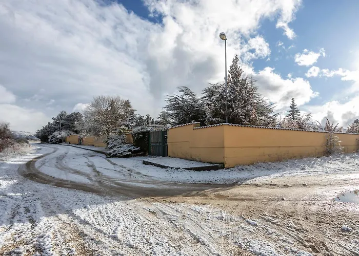 Διαμέρισμα Royal Garden *