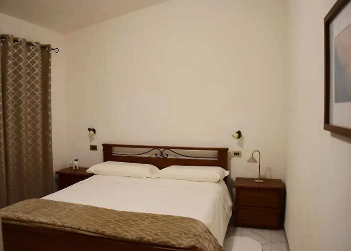 Διαμέρισμα Royal Garden *