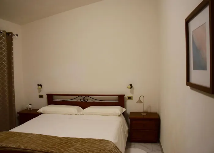 Διαμέρισμα Royal Garden Massa d'Albe